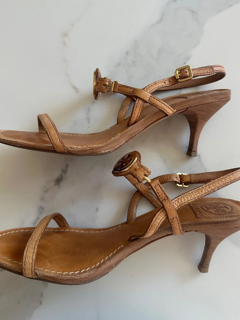 Tory Burch Mira T-Strap Logo Sandal